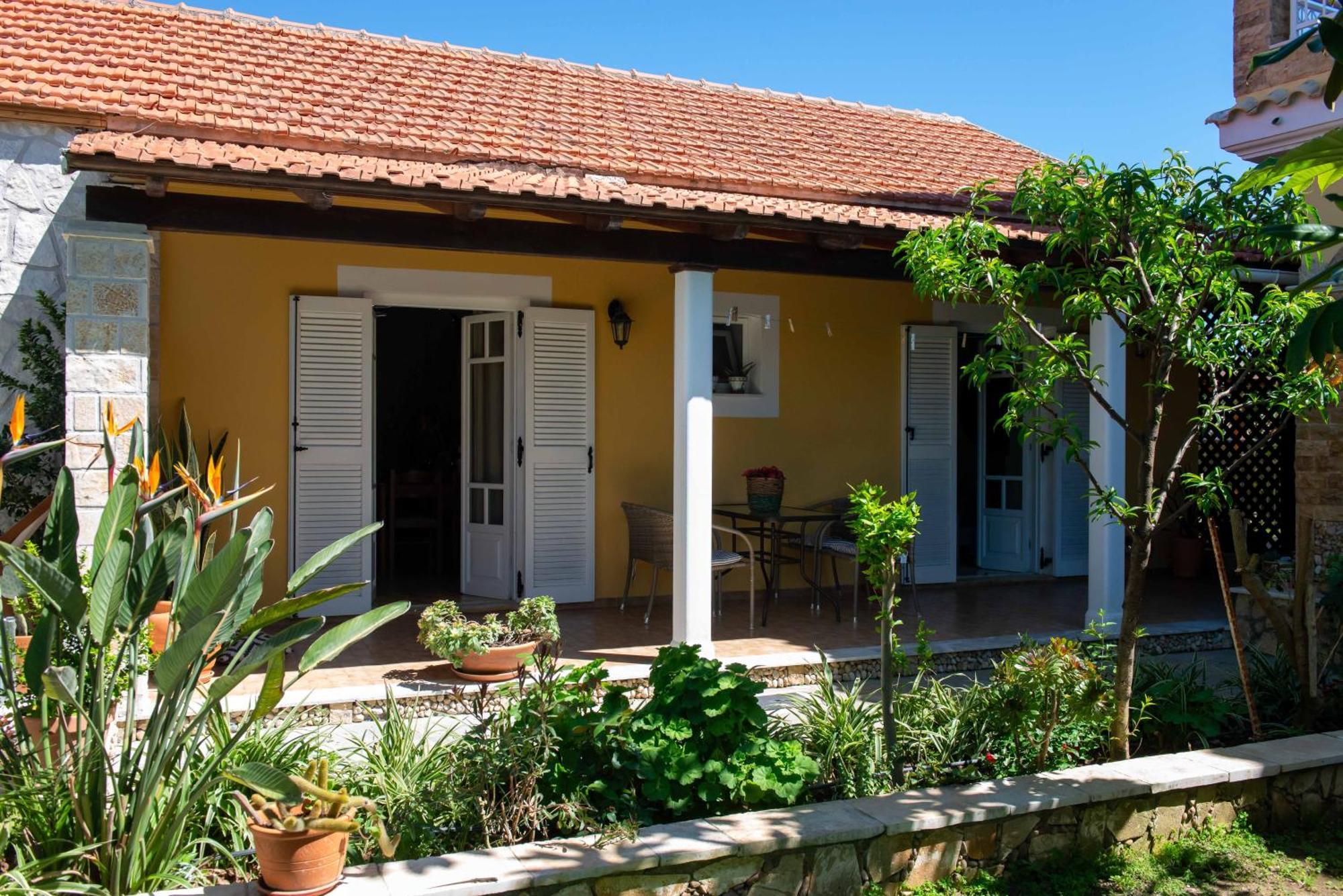 Alex Studios & Apartments Arillas  Exteriör bild