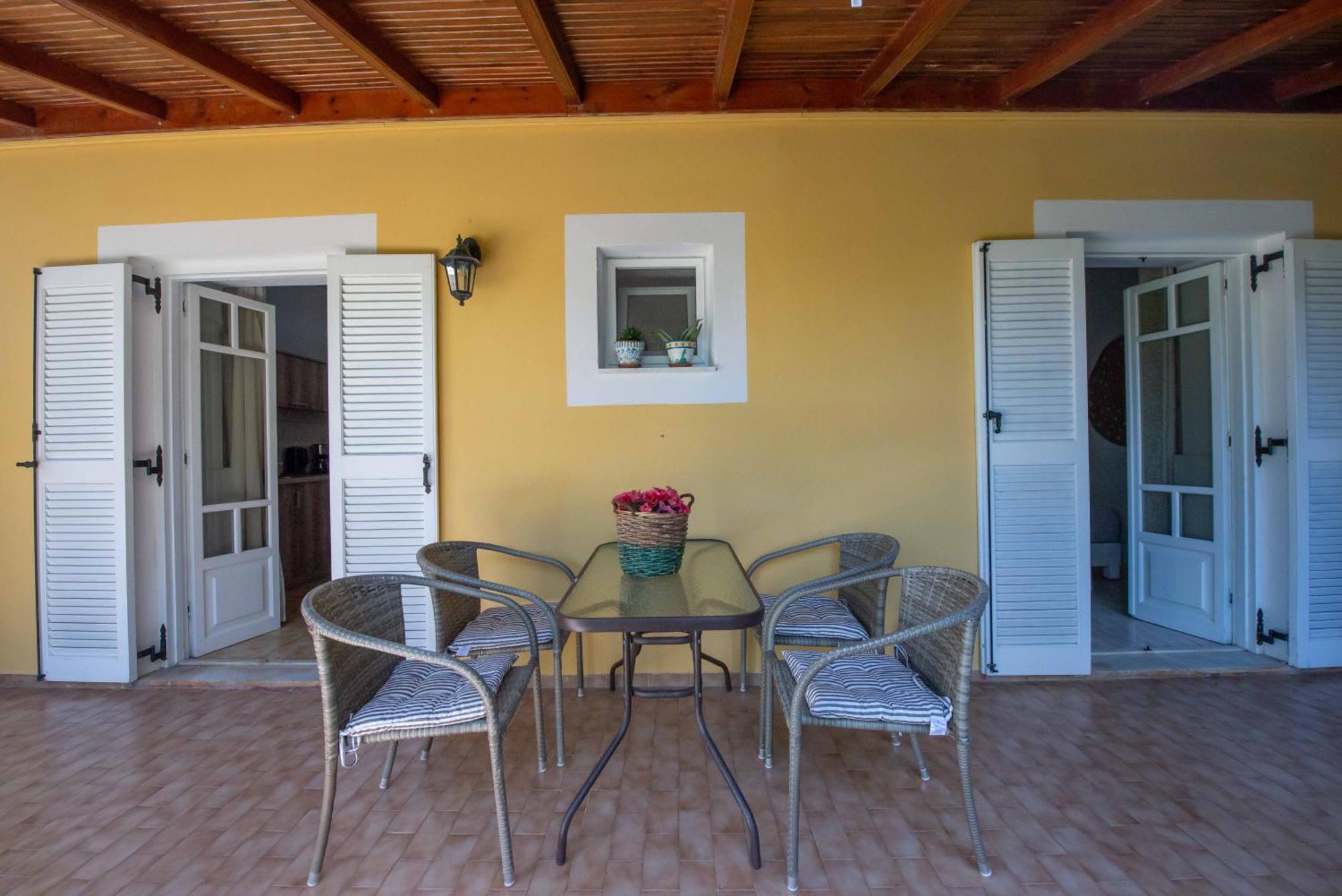 Alex Studios & Apartments Arillas  Exteriör bild