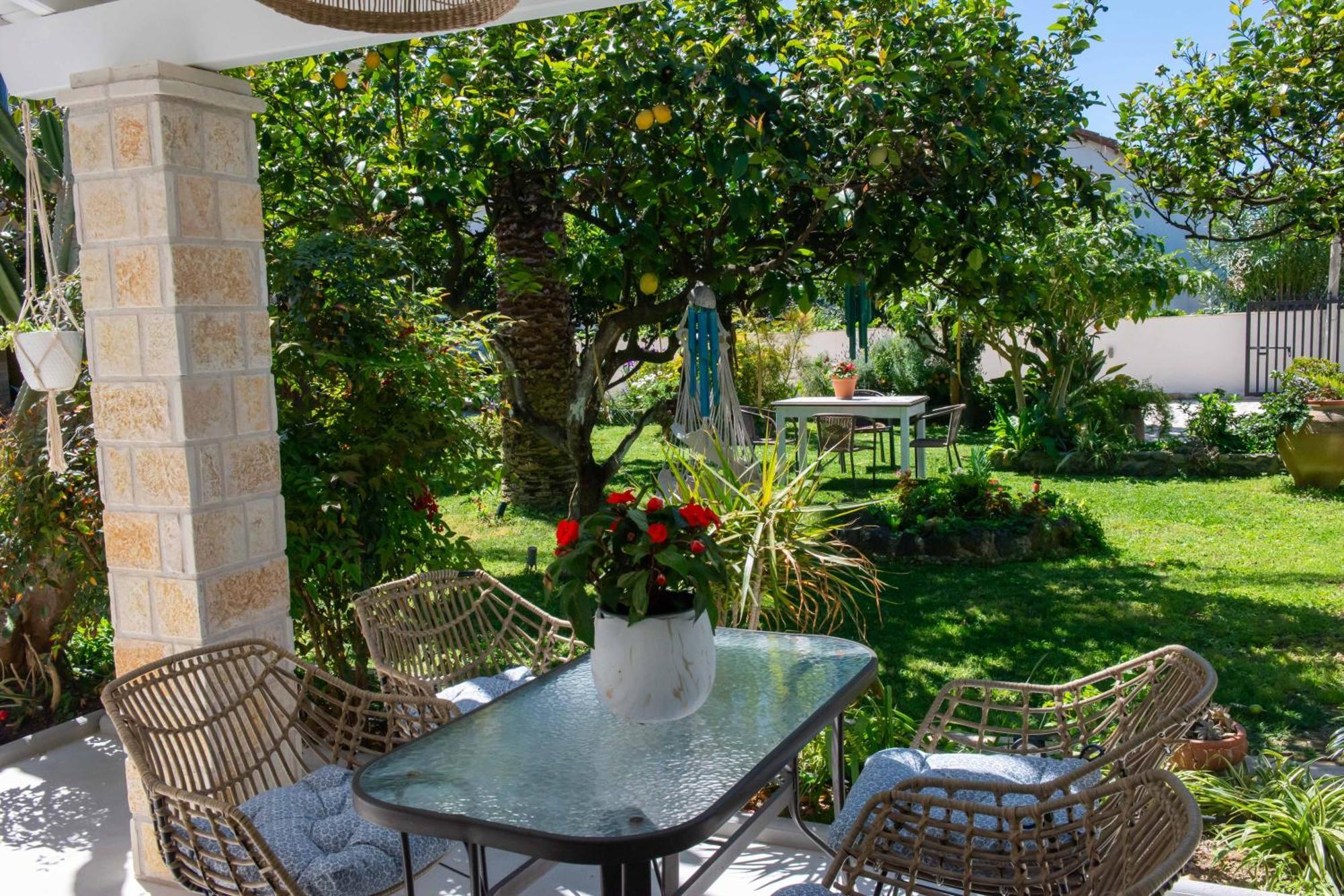 Alex Studios & Apartments Arillas  Exteriör bild